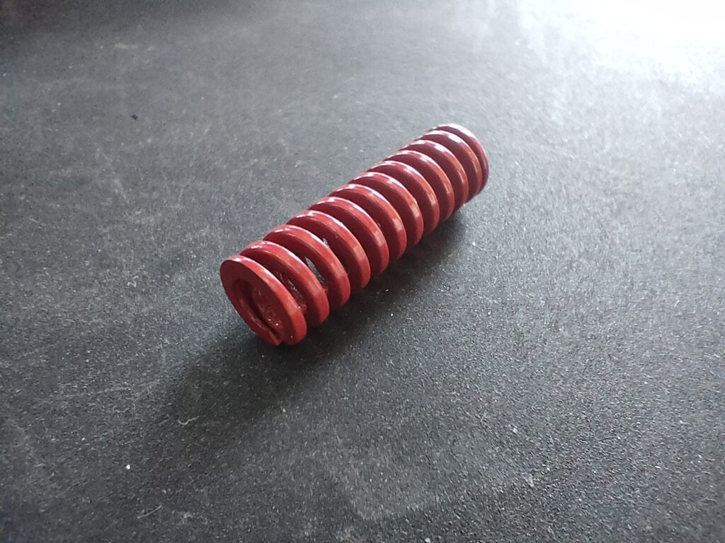 カラースプリング RED 25mm＜WG（WinGun）系リボルバー＞