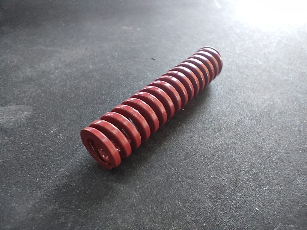 カラースプリング RED 35mm＜WG（WinGun）系リボルバー＞